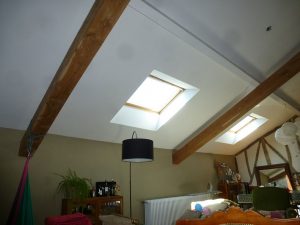 [:fr]Fenêtre de toiture Velux confort GGL 138x98[:en]Skylight 'Velux confort GGL' 138x98[:]